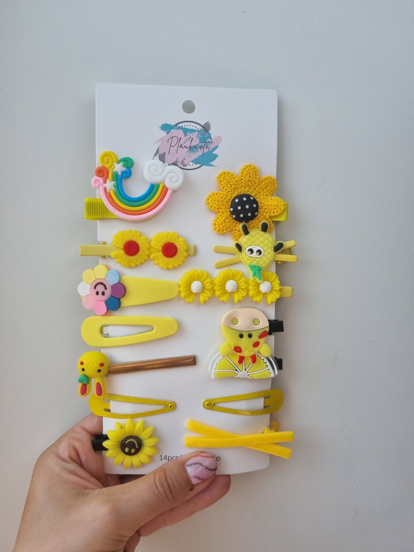 Geltonų žaismingų segtukų vaikams rinkinys