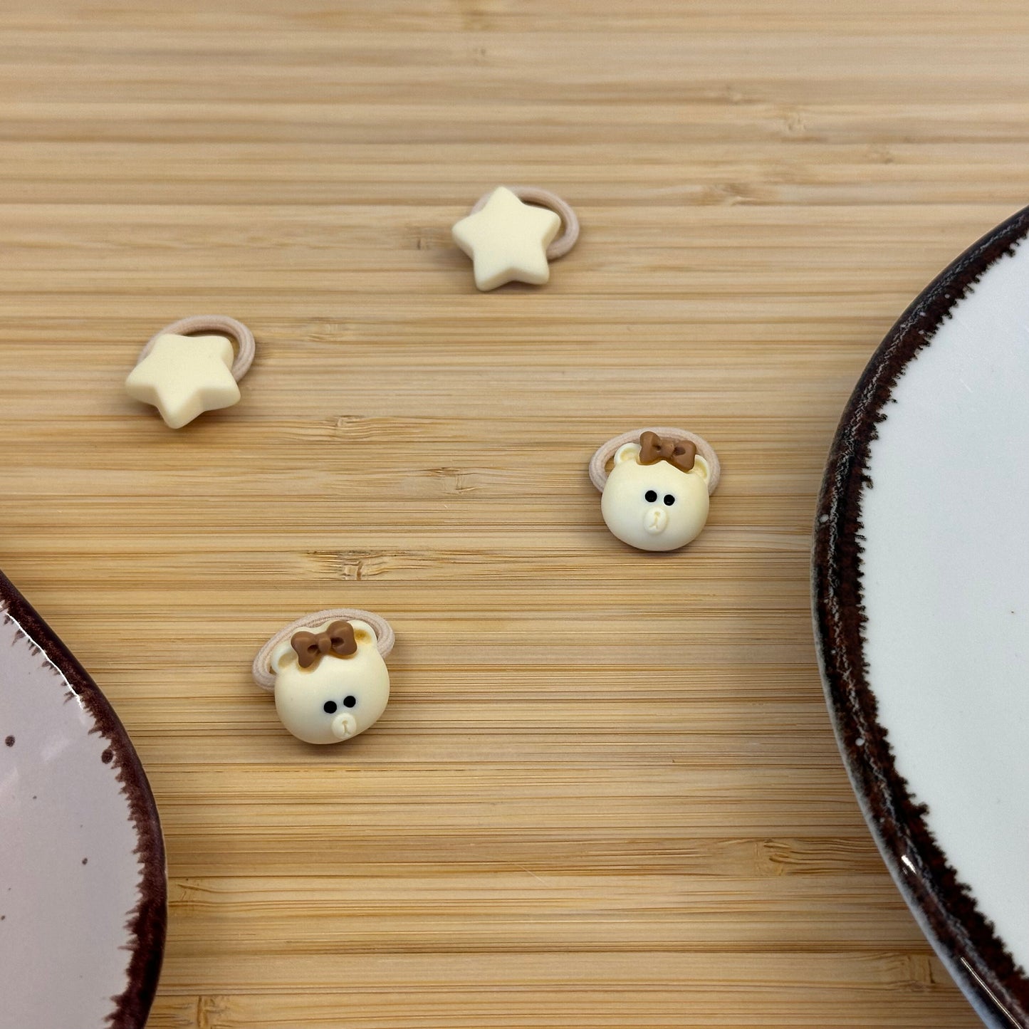 Žaismingos vaikiškos gumytės su žvaigždutėmis ir kiauliukais