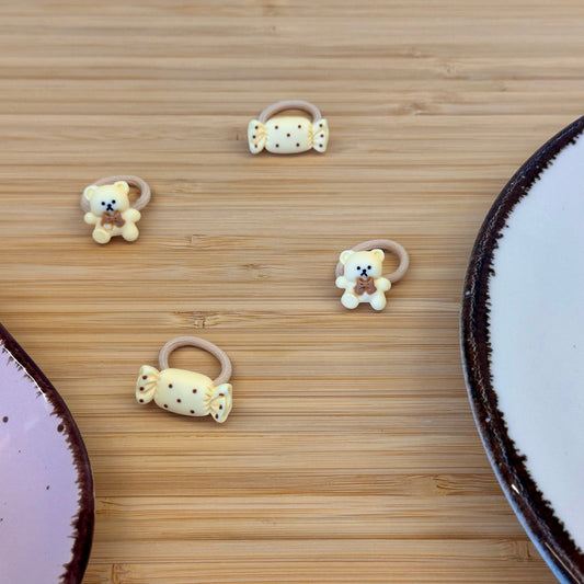 Žaismingos vaikiškos gumytės su saldainiais ir meškiukais gelsva su rudu