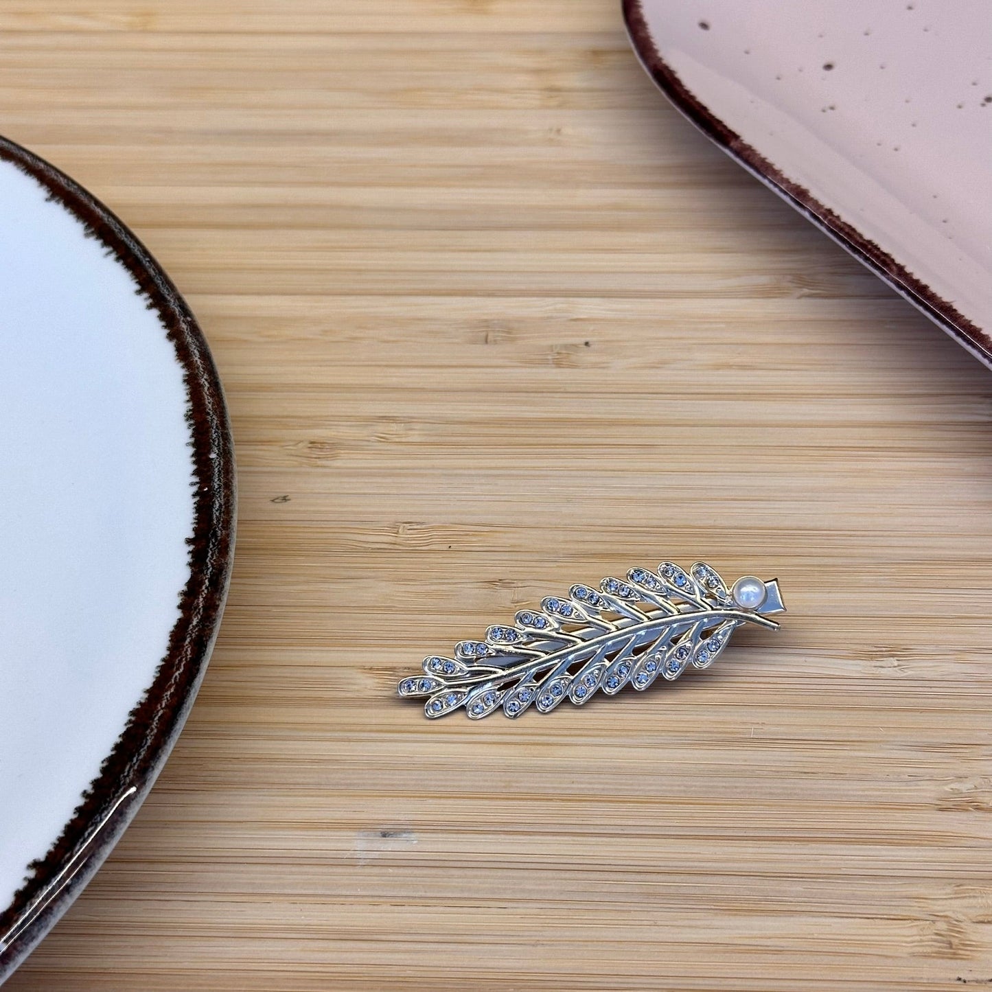 Plaukų aksesuaras segtukas blizgus lapelis - Plaukuota - segtukai