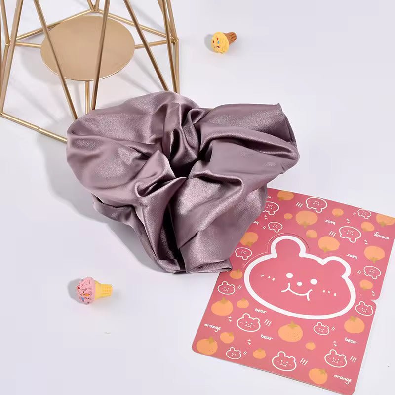 Satino plaukų gumelė pilkai violetinės spalvos, didelė - Plaukuota-gumelės