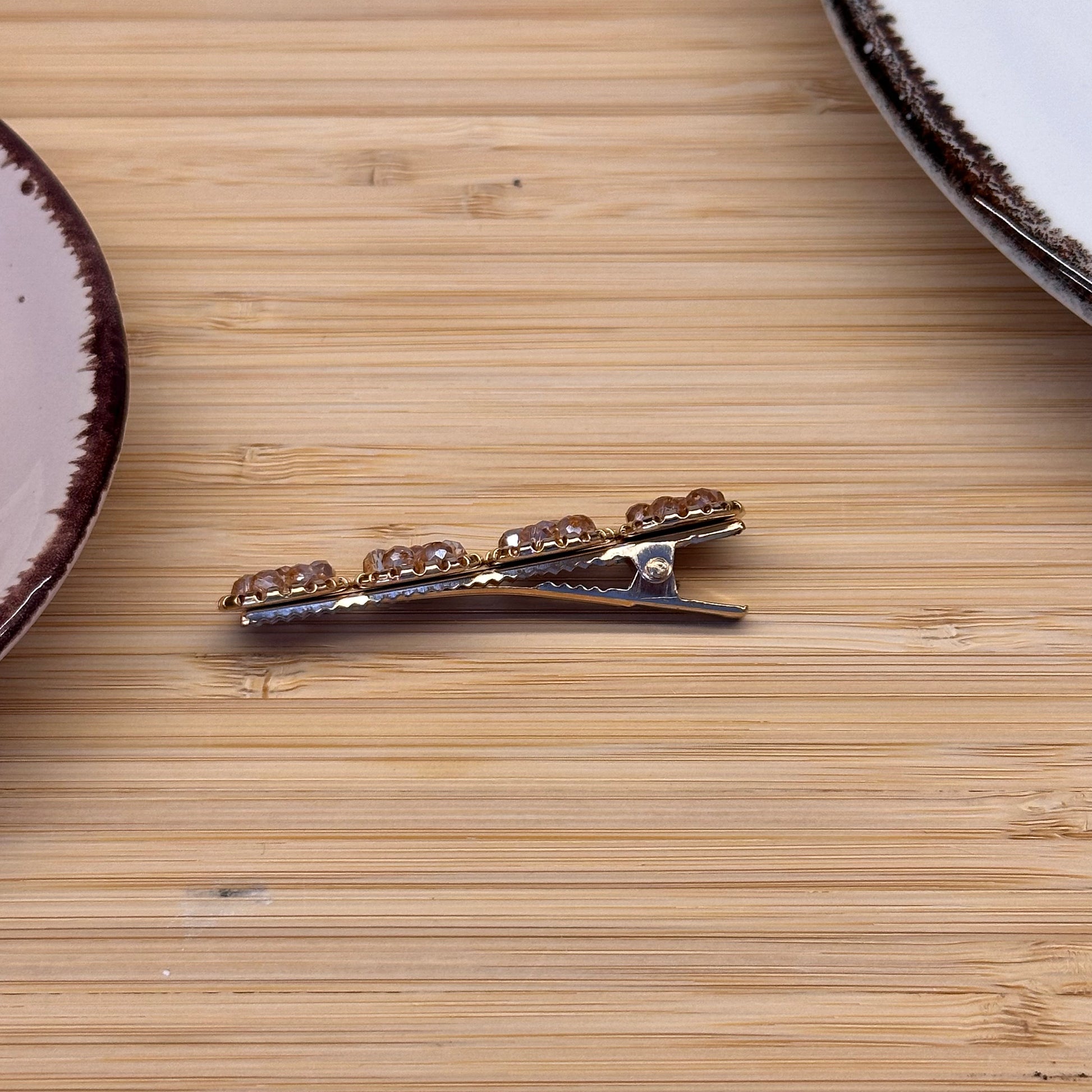 Plaukų aksesuaras segtukas gėlytės su blizgučiais, užsegimas plaukuota-segtukai