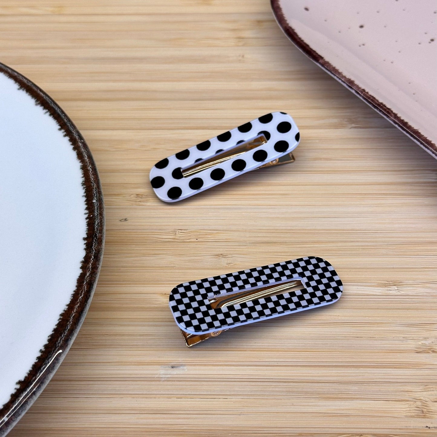 Plaukų aksesuaras segtukas juoda balta - Plaukuota - segtukai