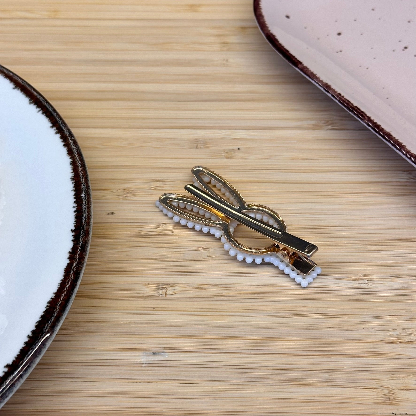 Plaukų aksesuaras segtukas zuikis - Plaukuota - segtukai