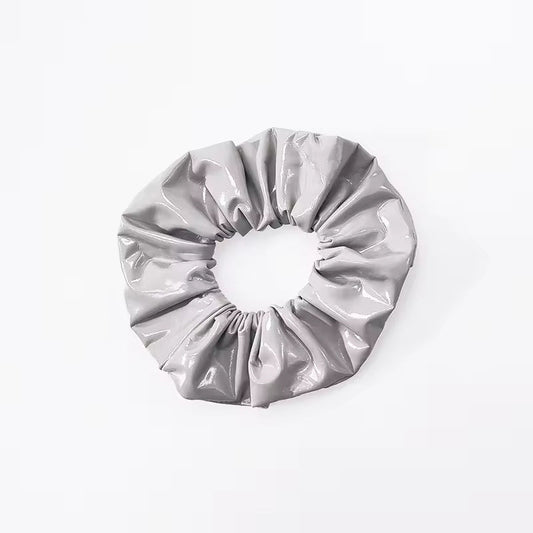 Poliuretano dirbtinio odos audinio plaukų gumelė pilkos spalvos - Plaukuota-gumelės