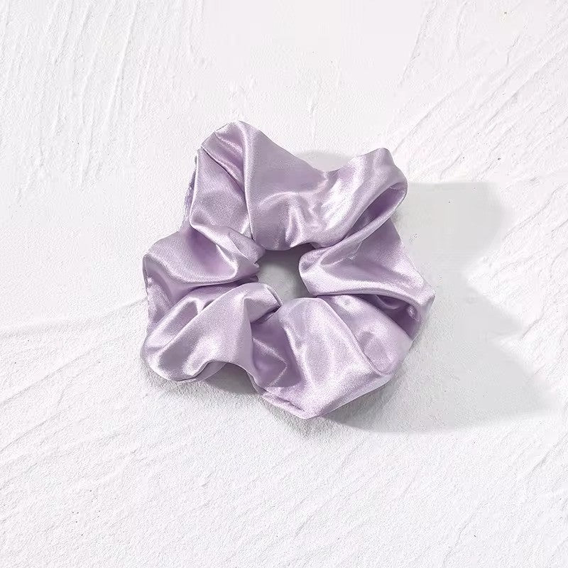 Satino plaukų gumelė šviesiai violetinės spalvos - Plaukuota-gumelės