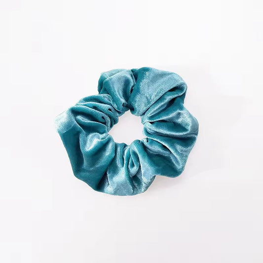 Velvetinė plaukų gumelė mėlynos spalvos - Plaukuota-gumelės